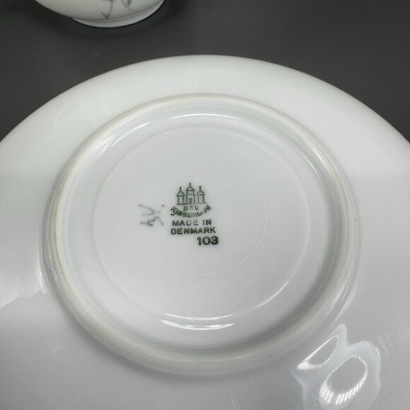 Bing & Grondahl Denmark Kjoebenhavn Porcelain Small Teacup And Saucer Set VTG - Picture 6 of 14